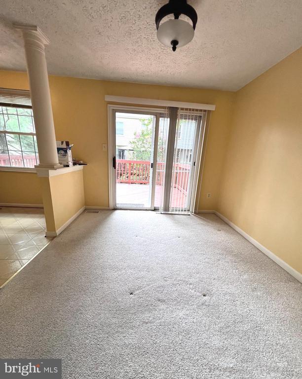 Building Photo - 401 Fleece Flower Dr