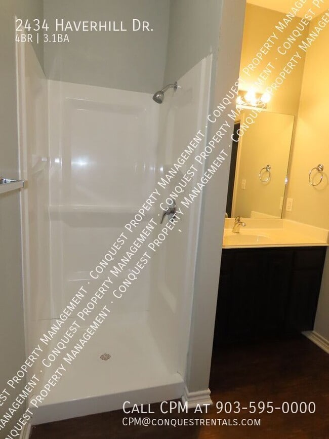 Building Photo - 2434 Haverhill Dr