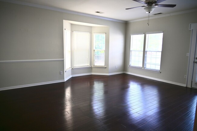 Building Photo - Beautiful townhome in Ballantyne!!!