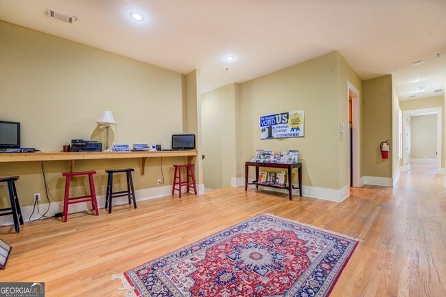 Building Photo - 4165 Raphael Street