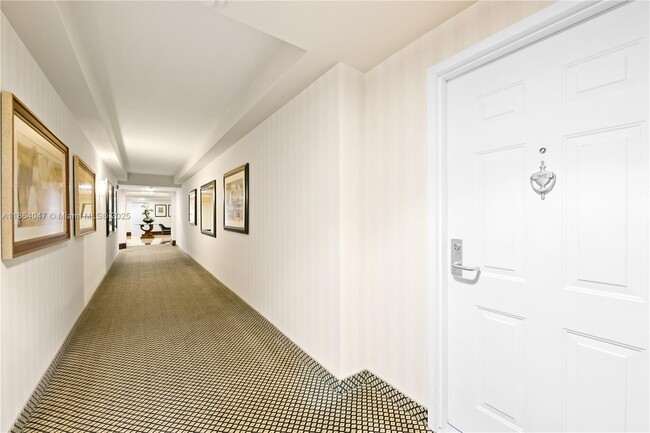 Building Photo - 19501 W Country Club Dr
