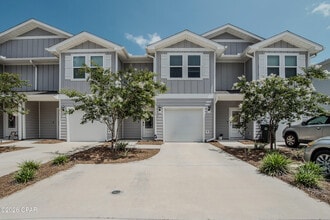 Building Photo - 1749 Jakes Dr