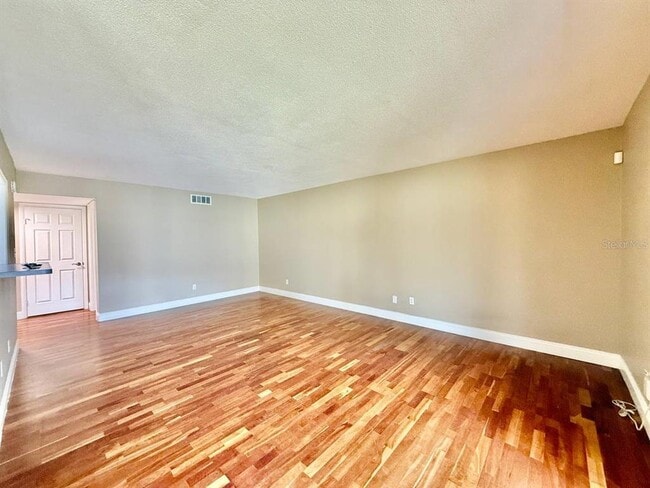 Building Photo - 7612 Camarina Calle