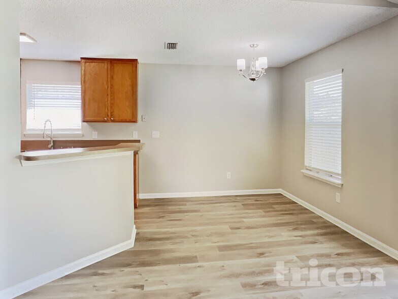 Building Photo - 11878 Pikeville Ct