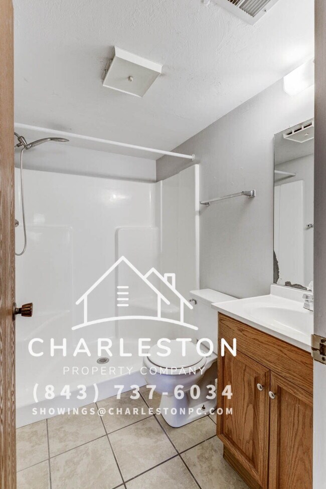 Building Photo - 2955 Dove Haven Ct