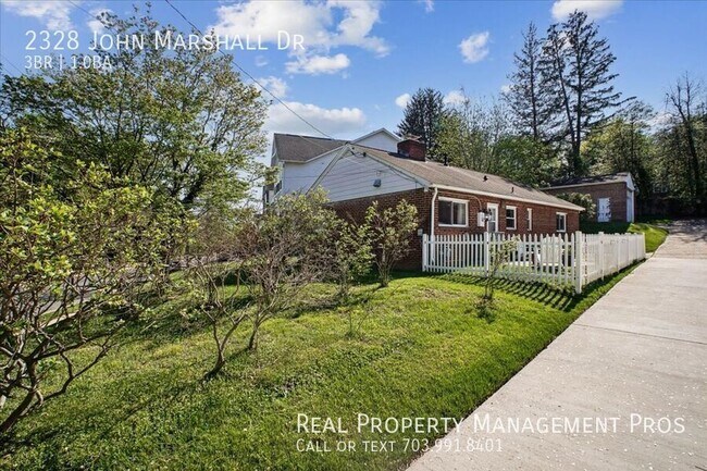 Building Photo - 2328 John Marshall Dr