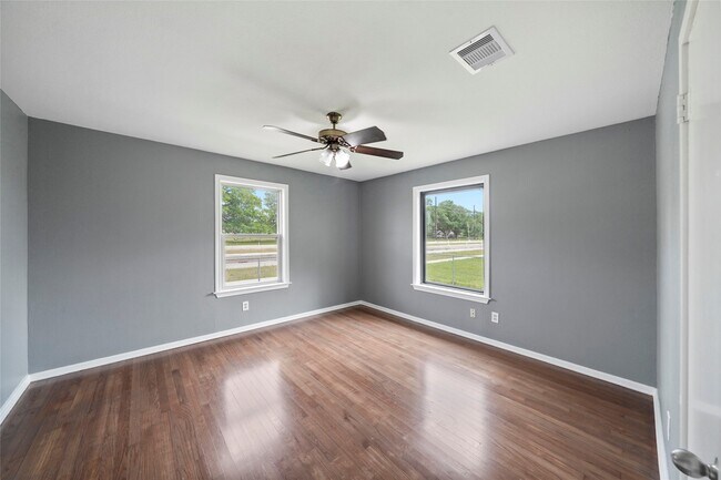 Building Photo - 4834 FM 2218 Rd