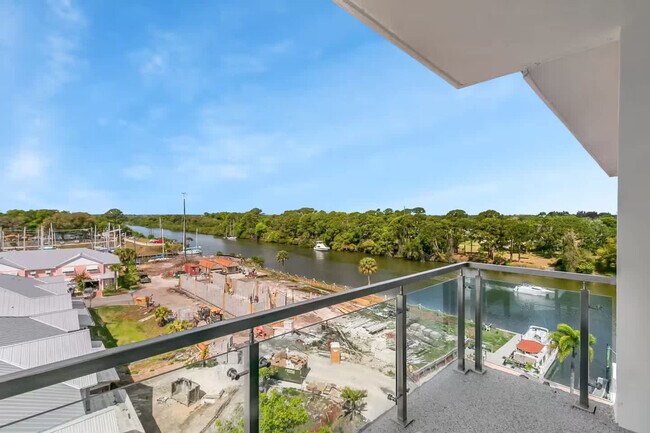 Building Photo - 202 Ivory Coral Ln