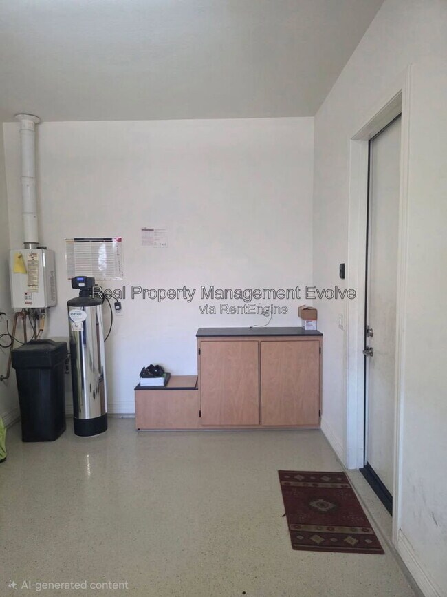 Building Photo - 2307 E Mahogany Pl