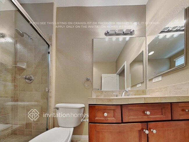 Building Photo - 9203 Bronze River Ave