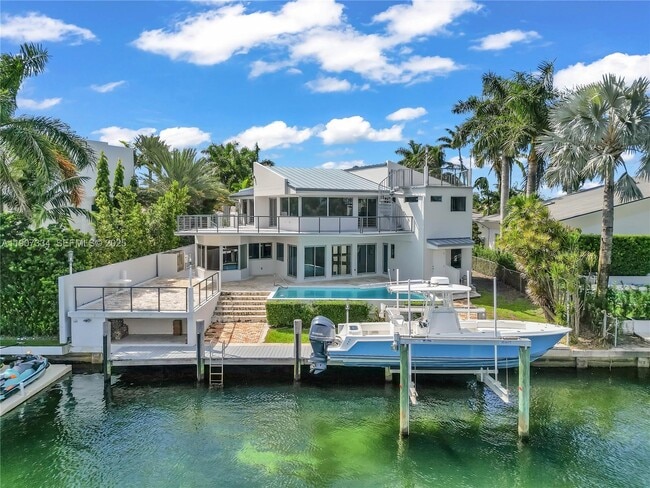 Building Photo - 2089 NE 121st Rd