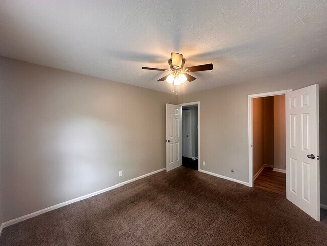 Building Photo - 4216 Billtown Rd