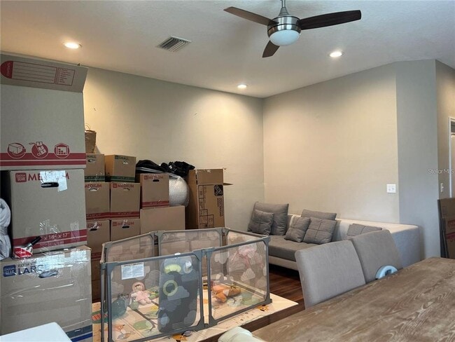 Building Photo - 2020 Greenwood Valley Dr