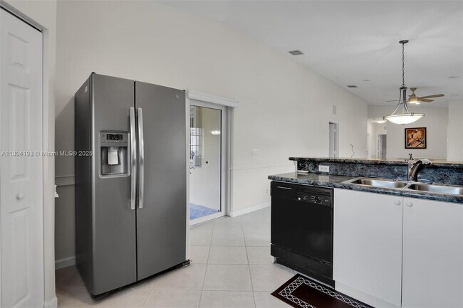 Building Photo - 9875 Galleon Dr