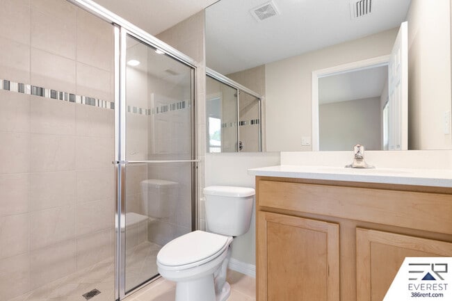 Building Photo - 16 Unimay Ct