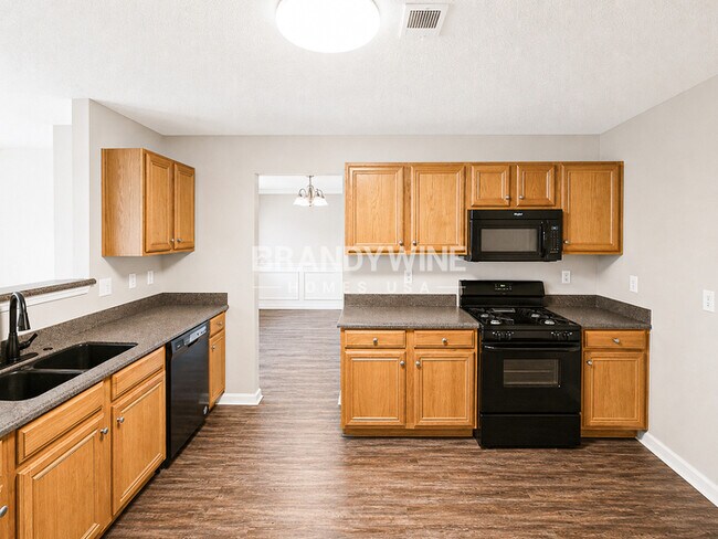 Building Photo - 6522 Dekeon Dr