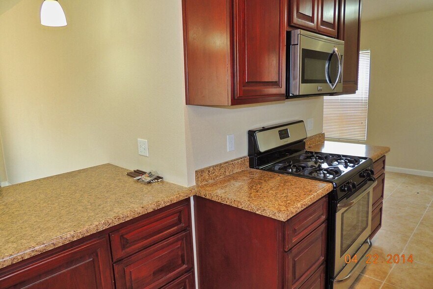 Building Photo - 4068 Michael Ave