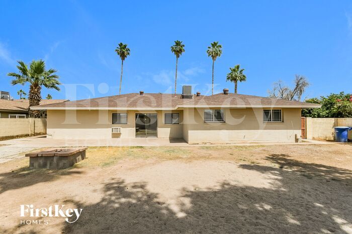 Building Photo - 3238 S Evergreen Rd