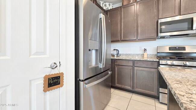 Building Photo - 4242 S 58th Dr