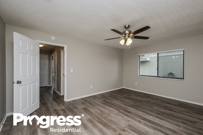 Building Photo - 1411 Star Jasmine Ln