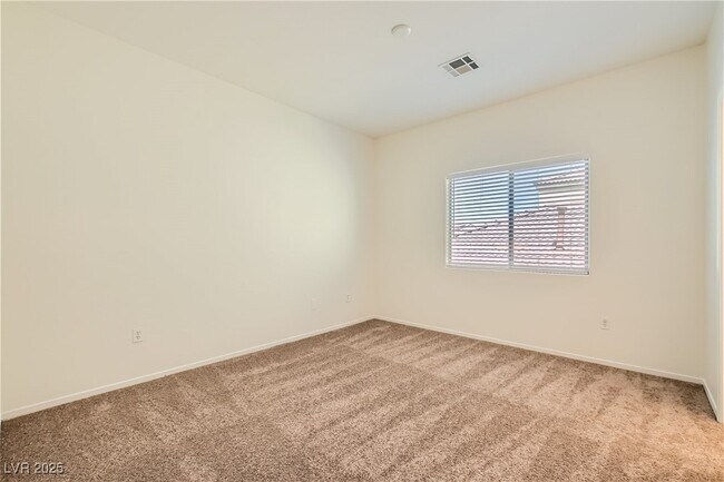 Building Photo - 6732 Kyle Stewart Ct