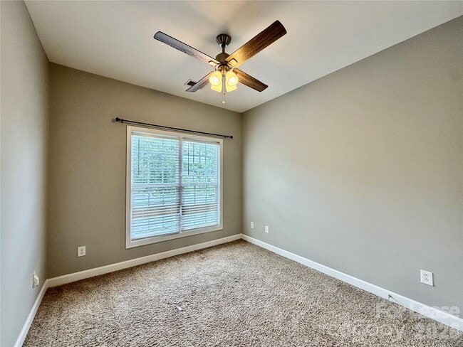 Building Photo - 10560 Rocky Ford Club Rd