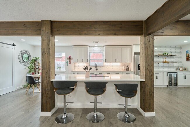 Building Photo - 3607 Hickory Hill Ln