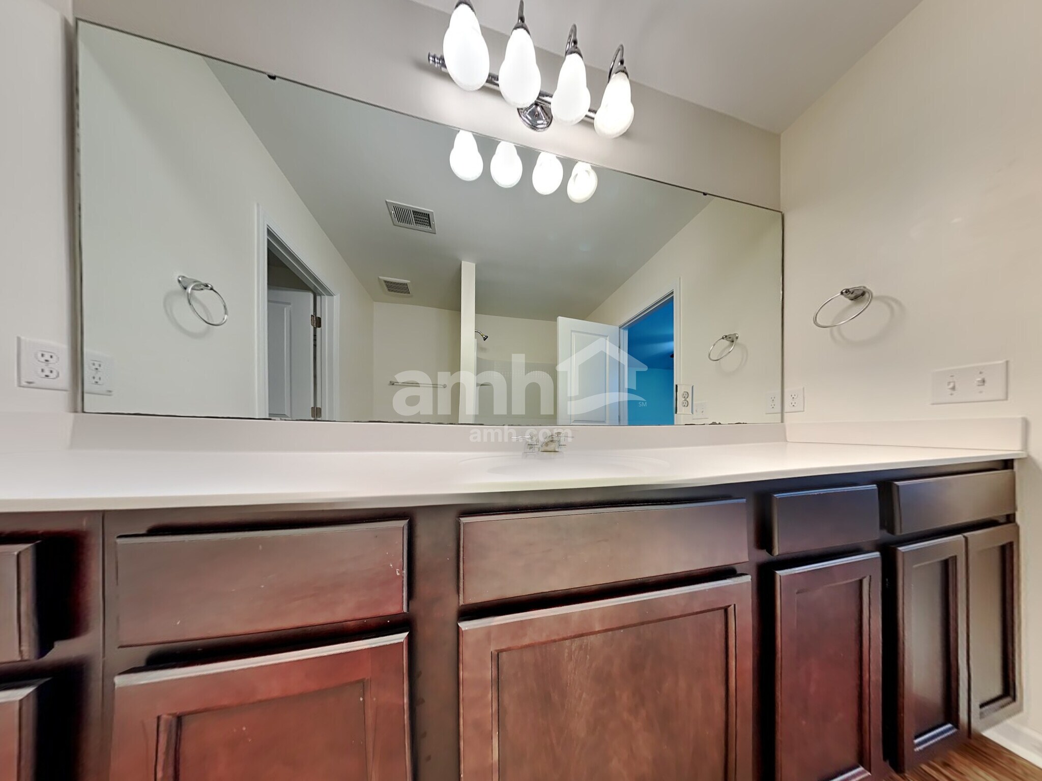 Building Photo - 126 Orion Way