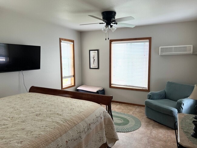 Building Photo - 31792 Hollyhock Ln
