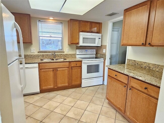 Building Photo - 105 Base Ave E