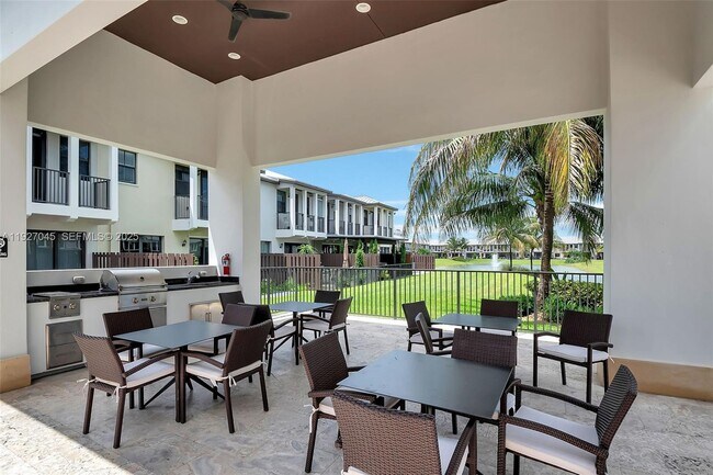 Building Photo - 5840 NW 104th Path