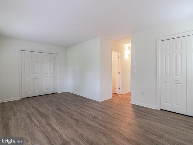 Building Photo - 38425 Mainsail Dr