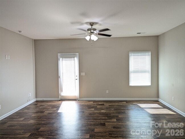 Building Photo - 110 E Neel Ranch Rd