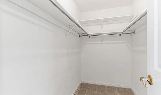 Building Photo - 122 Sparrow Rd