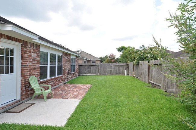 Building Photo - 22852 Lantern Hills Dr