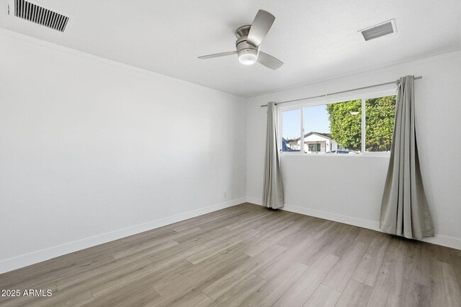 Building Photo - 7921 E Willetta St