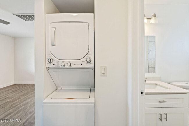 Building Photo - 1707 N 18th St