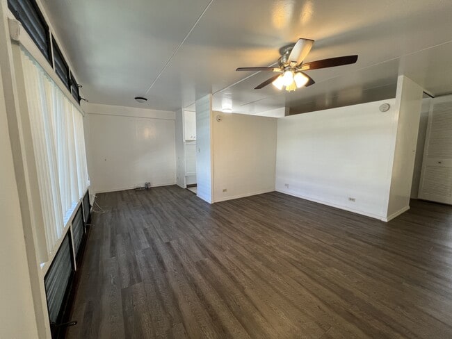 Building Photo - 910 Ahana St