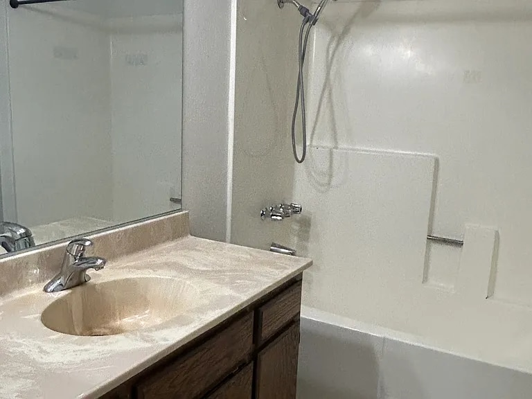 Building Photo - 211 Stony Point Rd