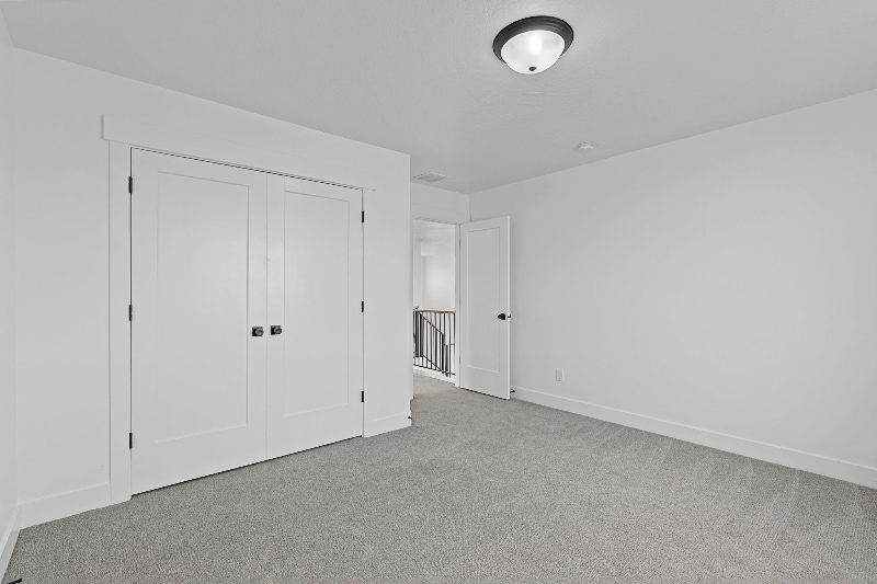 Building Photo - 16037 S Coupler Ln