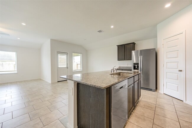 Building Photo - 7547 Cattle Walker Ct