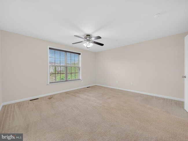 Building Photo - 1169 Carinoso Cir