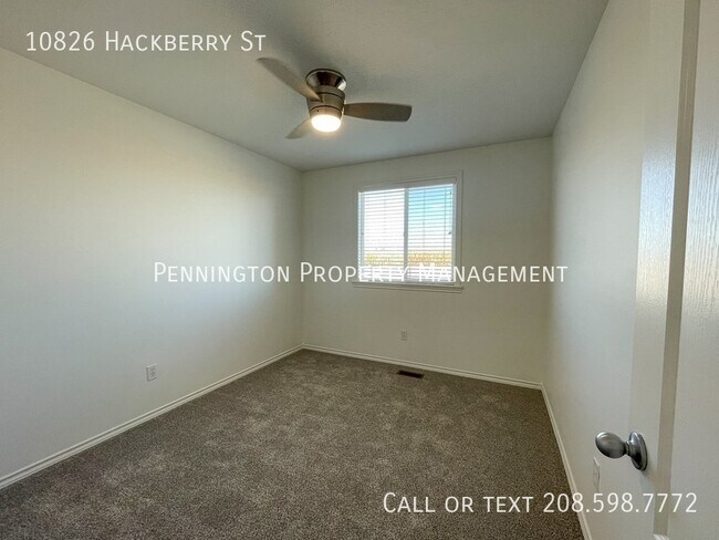 Building Photo - 10826 Hackberry St