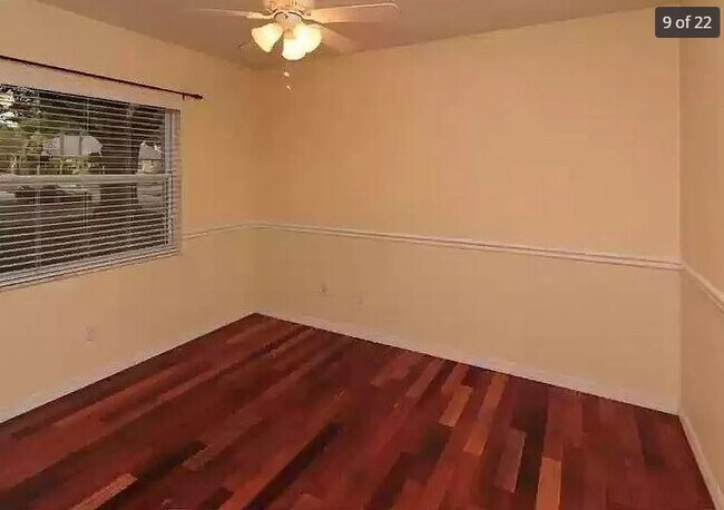 Building Photo - 4606 Cloverlawn Dr