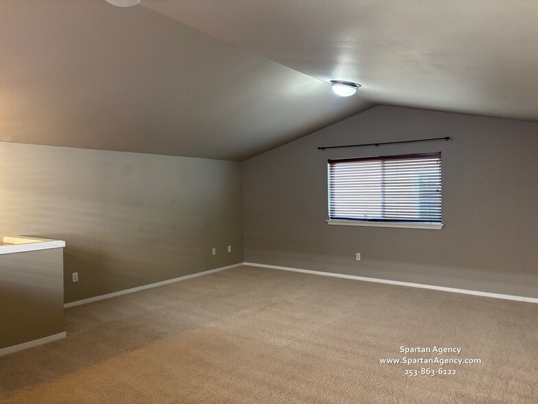 Building Photo - 13221 96th Avenue Ct E