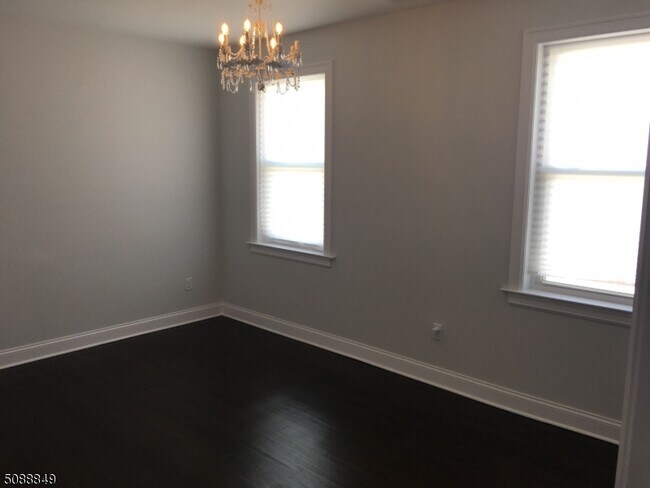 Building Photo - 389 Millburn Ave