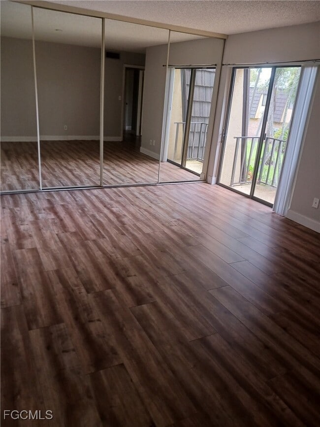 Building Photo - 12345 Woodrose Ct