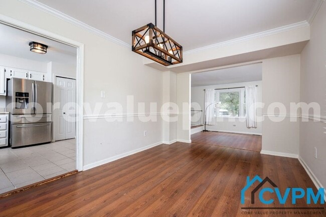 Building Photo - 400 Colonial Ridge Ln