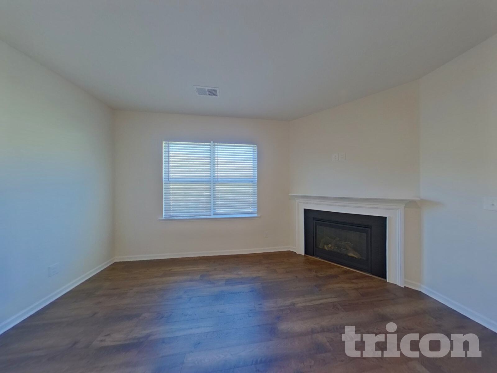 Building Photo - 1413 Chamomile Ct