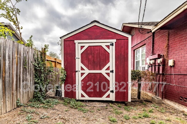 Building Photo - 317 Kashmuir Pl